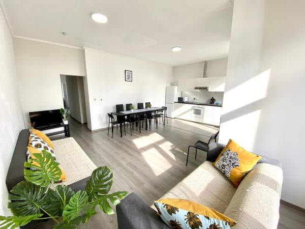 Apartments Plantin 3 sleeping rooms 2 bathrooms., Book Lejlighed Antwerpen centrum 