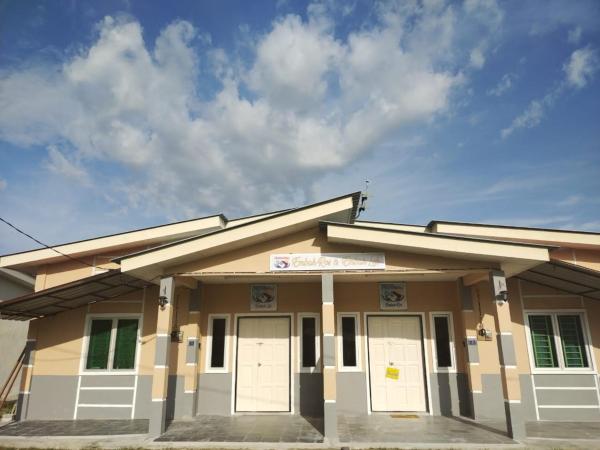 Homestay Embah Ros & Embah Lek, Book Feriehus Hutan Melintang Perak