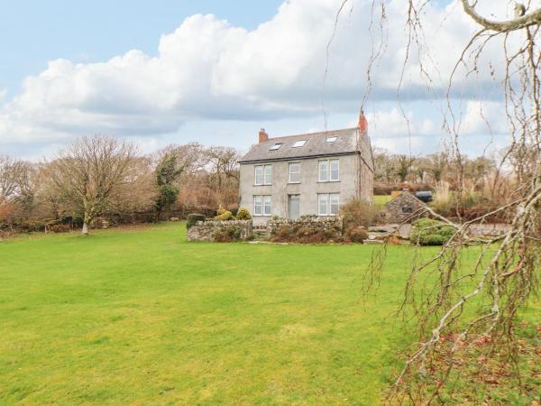 Treveddoe Farmhouse, Book Feriehus Cornwall Villas, Villa