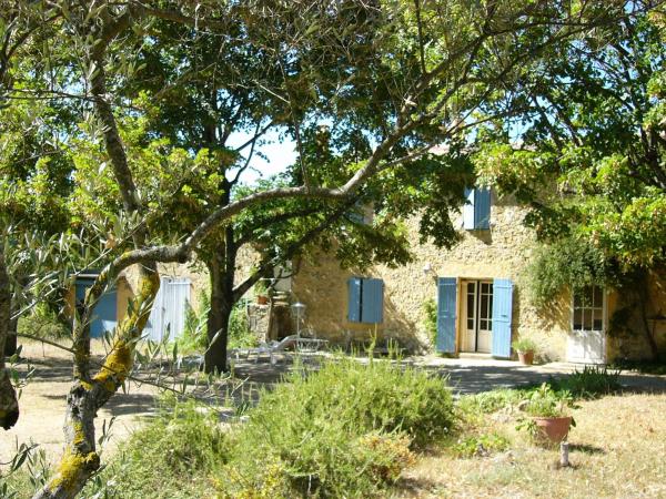 Mas Boudeissoun - Cœur de cerise - Baignade à 600 m, Book Feriehus Villaer i Mont Ventoux, Villa
