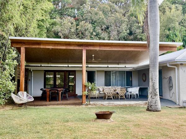 Palm Beach House - sleeps 12 - spacious, Book Feriehus Point Lookout 