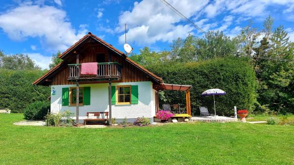 Ferienhaus auf dem Werteshof, Book Feriehus Sommerhuse i Bayern, Hytte