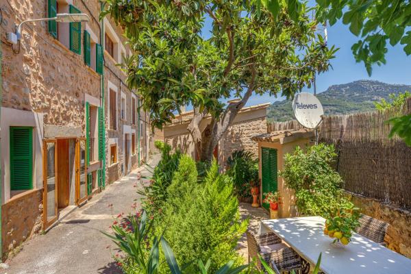 Casa Antonia, Book Feriehus Sóller 