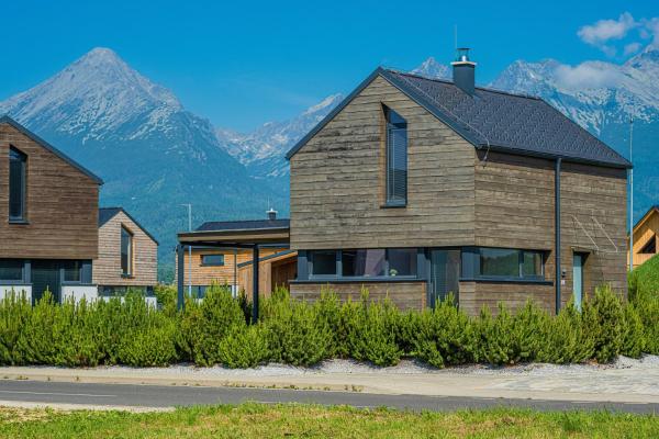 Domček Natur, Natur Resort, Book Feriehus Hoteller i Prešovský kraj med parkering, Parkering
