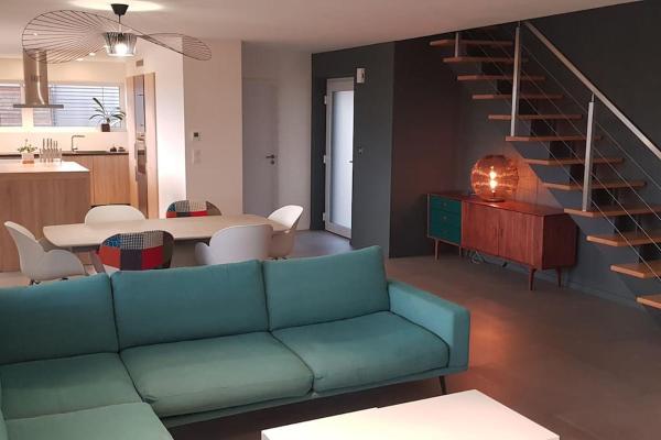 Maison Passive avec piscine proche Colmar, Book Feriehus Alsace hoteller med parkering, Parkering