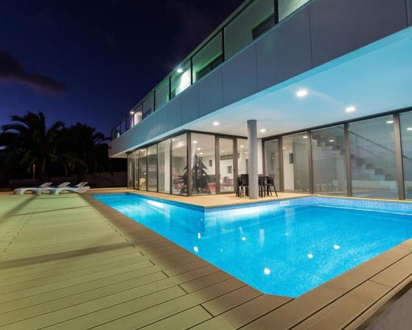 Atlantic Luxury Veranda, Book Feriehus Hoteller i Calheta med pool, Swimmingpool