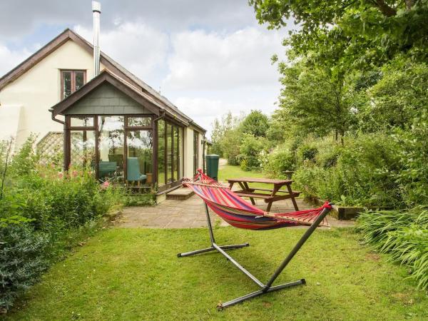 The Shippen, Book Feriehus Hartland Sommerhuse, Hytte