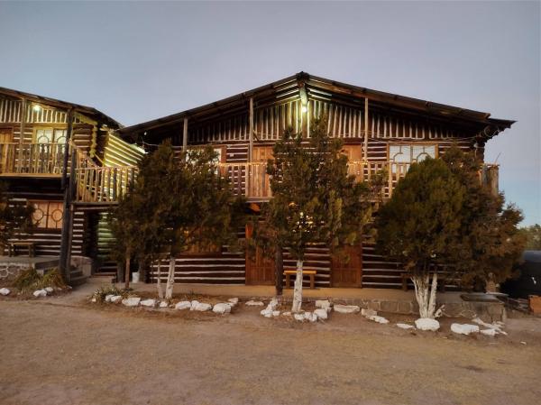 Parador Arew La Energa Que Impulsa El Alma, Book Pension Chihuahua hoteller med parkering, Parkering