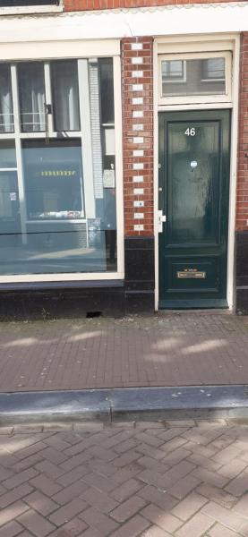 IRU, not for parties, not a hotel, room with no kitchen, Book Pension Amsterdam centrum 