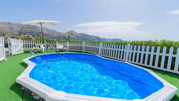 Casa El Cerrillo Cómpeta by Ruralidays, Book Feriehus Competa hoteller med pool, Swimmingpool