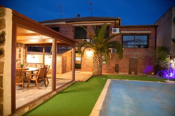 TOLEDO ENCANTADO Piscina y BBQ privada 2,5 km de Puy du Foy, Book Feriehus Arges Castilla-La Mancha
