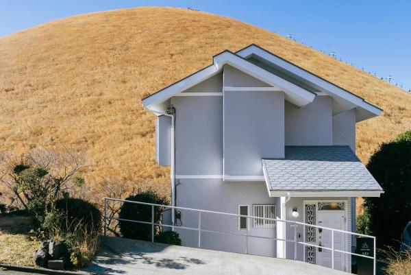 COCO VILLA 大室山 -Izu Omuroyama-, Book Feriehus Tokai hoteller med parkering, Parkering