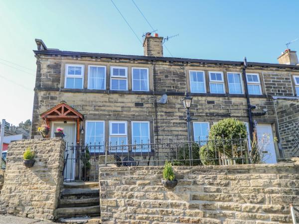 Ducking Well Cottage, Book Feriehus Merseyside Villas, Villa