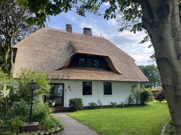 Reetdachlandhaus Wiemershörn, Book Feriehus Sudbrookmerland Cuxhaven