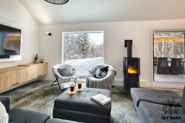 Cocotte d\hiver - Chalereux avec Foyer intérieur, Book Chalet Petite-Riviere-Saint-Francois Le Massif
