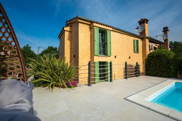 Villa Nika - Rustic Stone House with Heated Pool, Book Villa  