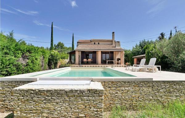 Awesome Home In Saint-Pierre-De-Vassol, Book Feriehus Hoteller i Mont Ventoux med pool, Swimmingpool