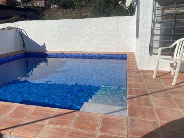 Benal Country Old House, Book Feriehus Hoteller i Costa del Sol med pool, Swimmingpool