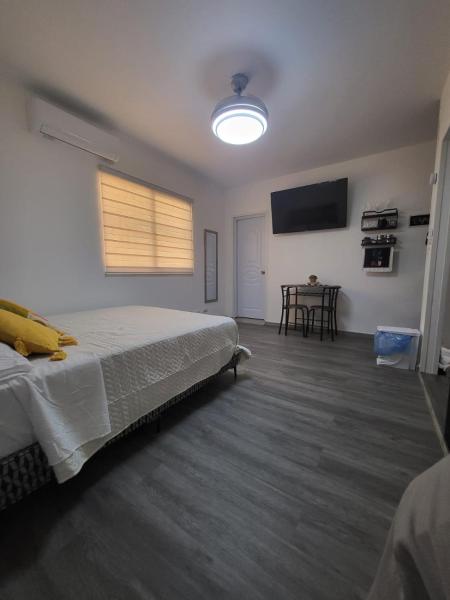 La casita de Gazcue, Book Hostel / Vandrerhjem Santo Domingo Vandrehjem, Hostel / Vandrerhjem