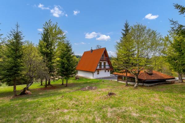 Mountain house Beauty of Laz, Book Chalet Kvarner hoteller med parkering, Parkering