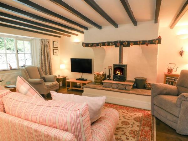 Ingleton 2-Bed Cottage Sleeps 4 Pet Ok & Parking, Book Feriehus Carnforth Lancashire