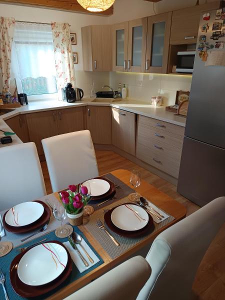 Bungalov Jozef, Book Feriehus  