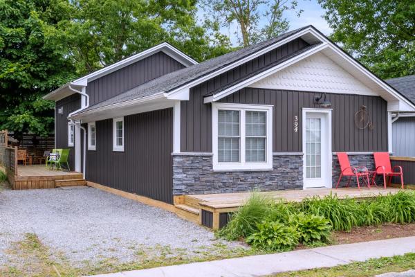 Sandy Cove Cottage, Book Feriehus Crystal Beach Ontario