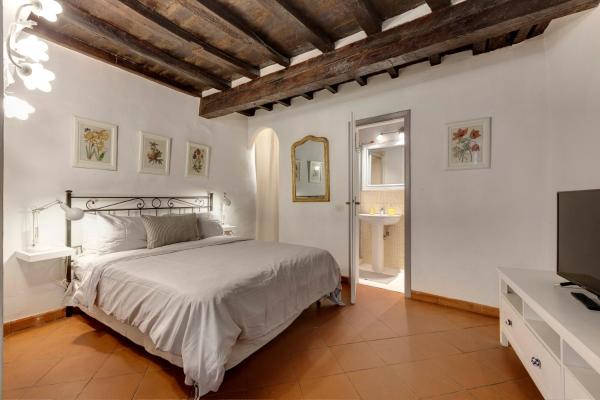 Florence Holiday Homes Santa Maria Novella, Book Feriehus Tornabuoni Firenze