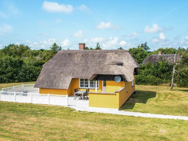 Charming Cottage in Peaceful Fjand-By Traum, Book Feriehus Villaer i Midtjylland, Villa