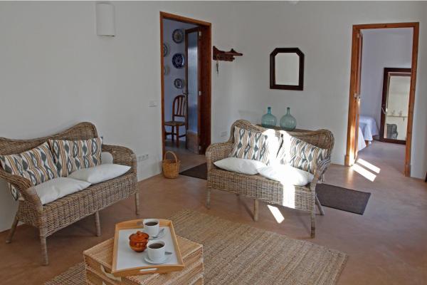 Casa Mediterranea en pueblo de mar, Book Feriehus Cala Figuera Mallorca
