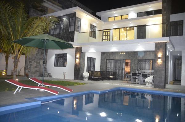 Mont Choisy Azura, Book Villa Mauritius North Coast hoteller med pool, Swimmingpool