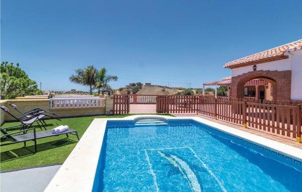 Lovely Home In Torrox, Book Feriehus Hoteller i Axarquía med pool, Swimmingpool