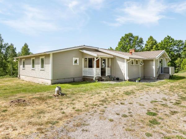 Holiday Home Erikstorp Villan by Interhome, Book Feriehus Olofstrom Blekinge
