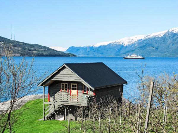 Chalet Hardangerrorbu by Interhome, Book Chalet Tjoflot Vestland