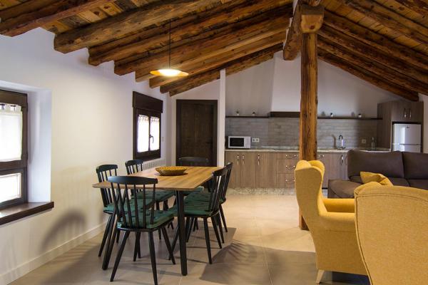 Casa Barrena, Book Feriehus Aragonien Sommerhuse, Hytte