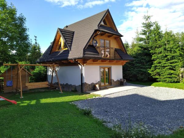 Kirowy Domek, Book Chalet Lillepolen hoteller med parkering, Parkering