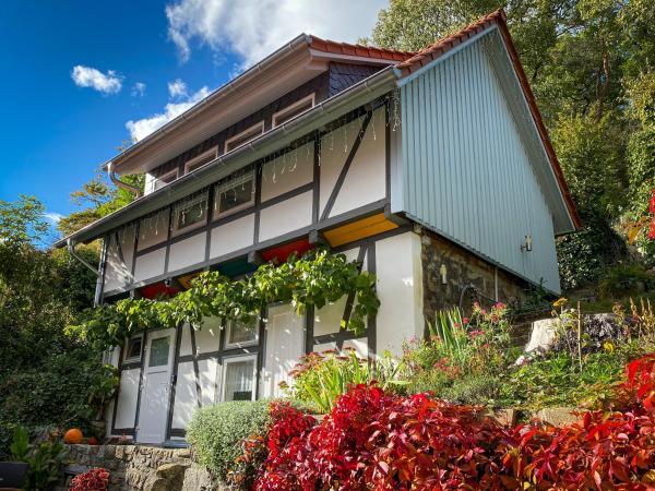 Harz im Glück - Fachwerkhaus für zwei in Wernigerode, Book Feriehus Garz hoteller med parkering, Parkering