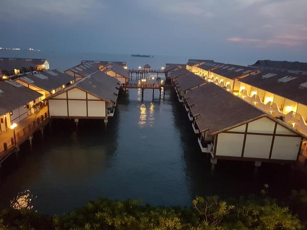 Tokido Private Water Chalet PD, Book Chalet 4-stjernede hoteller i Port Dickson, 4*