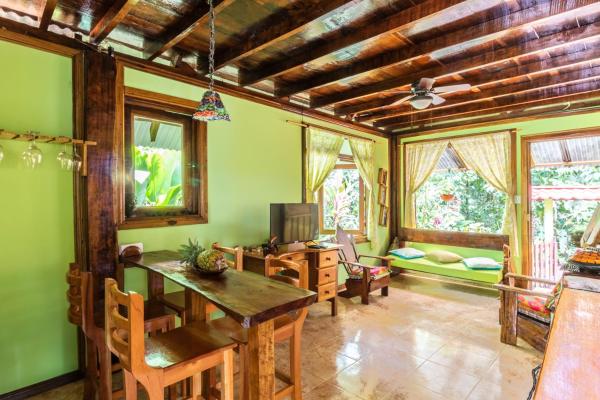 casa chilamates, Book Feriehus Tortuguero 