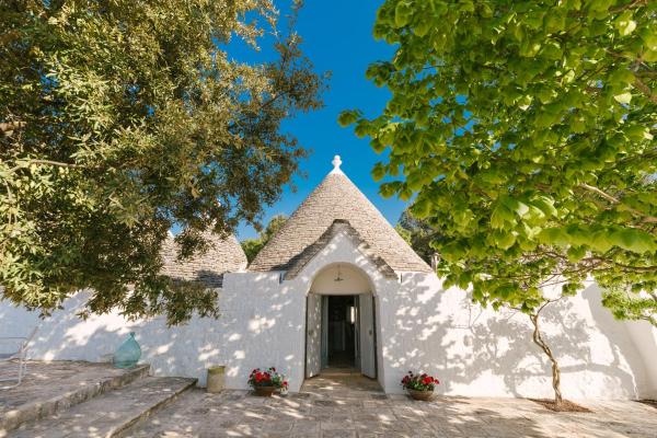 Charming Trullo with Private Pool and Spa - Trullo Amarcord, Book Villa Fasano Area hoteller med pool, Swimmingpool