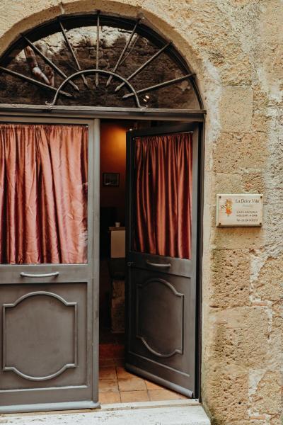 Dolce Vita Assedio, Book Feriehus Pitigliano Sommerhuse, Hytte