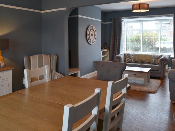 Seaholme, Book Feriehus Scotland hoteller med parkering, Parkering