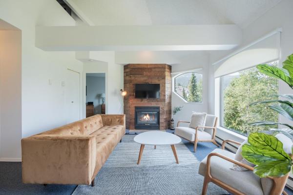 Marquise 608 by Outpost Whistler, Book Feriehus Hoteller i Britisk Columbia med pool, Swimmingpool