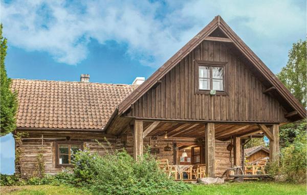 Four-Bedroom Holiday Home In Milakowo, Book Feriehus Miłakowo Warmia-Masuria