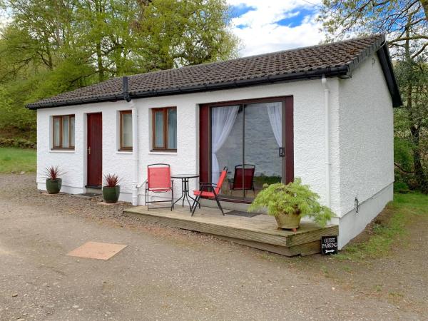 Crossburn Hideaway, Book Feriehus Scotland hoteller med parkering, Parkering