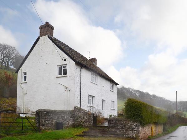 Upper Ffinnant, Book Feriehus Aber-Brân Powys