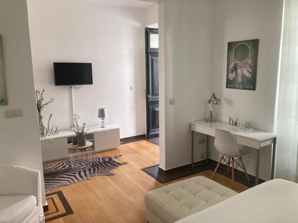 Casa Senador, Book Pension Hoteller i Barlavento Islands med parkering, Parkering