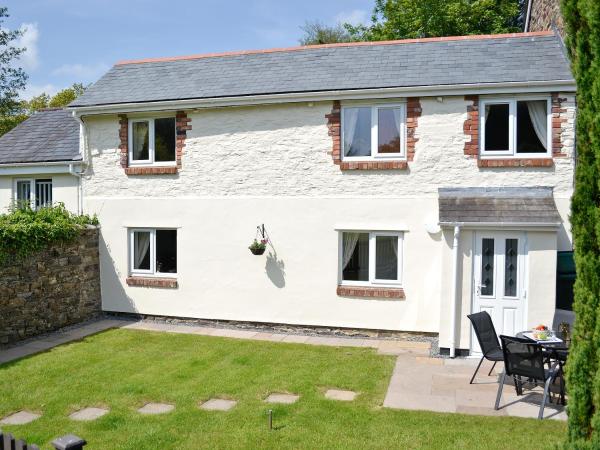 The Lodge - 29794, Book Feriehus Swimbridge Villas, Villa