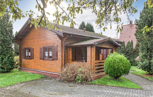 Neska, Book Feriehus Hoteller i West Pomerania med pool, Swimmingpool