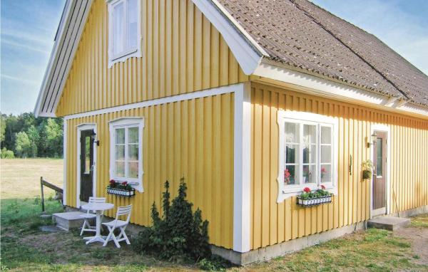 Holiday Home Löväng Strömsnäsbruk, Book Feriehus Småland hoteller med parkering, Parkering